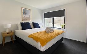 Albatross Rise - Modern Family Home